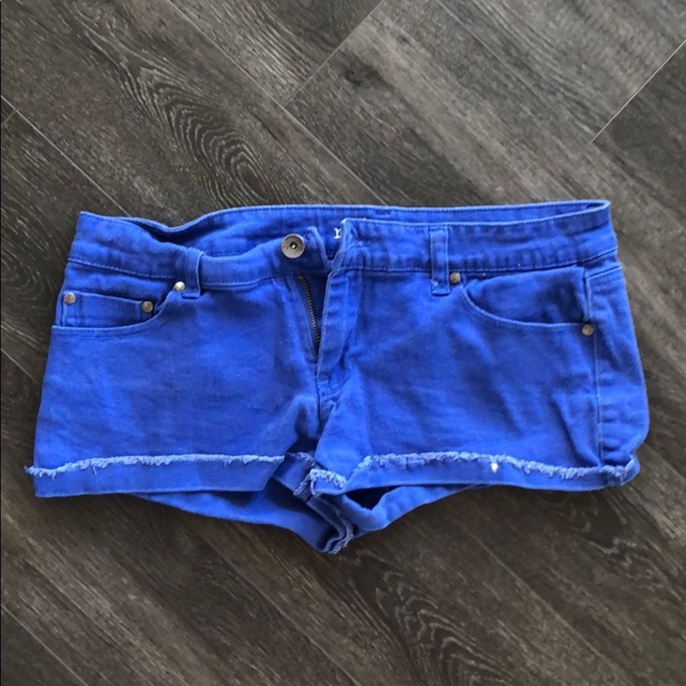Refuge blue shorts